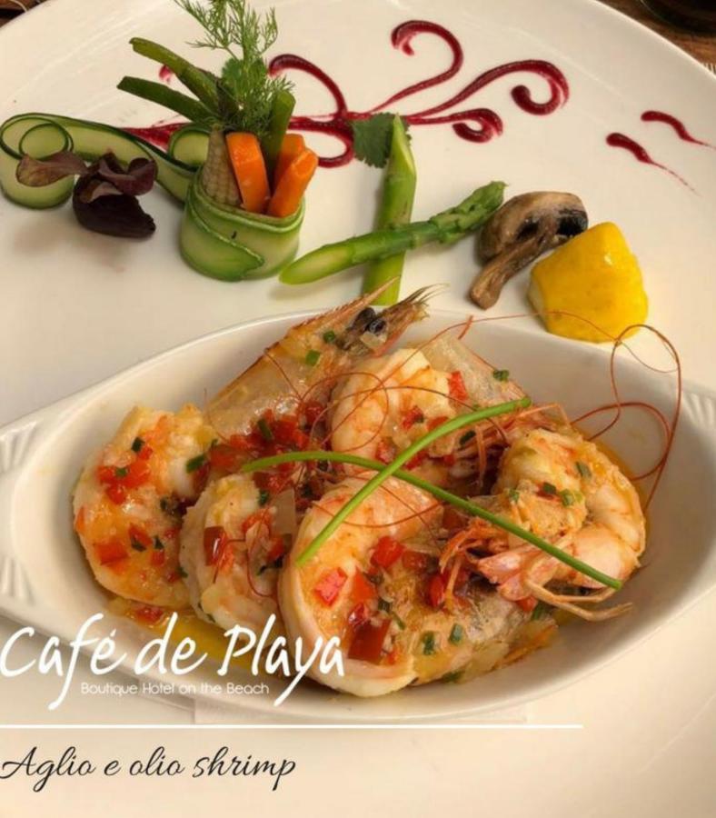 Cafe De Playa Beach Front Hotel Coco Exterior photo